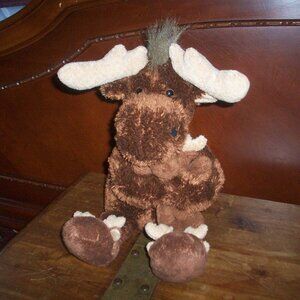 Moose Hugs Plush Momma & Baby Brown Stuffed Animal 2009 Toy 11" Sitting Slippers